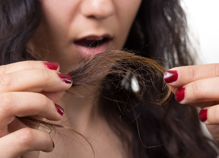 Puntas de cabello dañadas