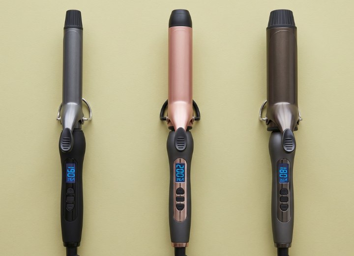 Rizadores de pelo con distintos tama&ntilde;os de tubo